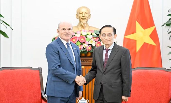 Vietnam, Canada Push to Upgrade Bilateral Partnership